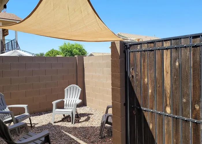 - Cozymesaapartment-fullyequipped-2br-2ba Apartment